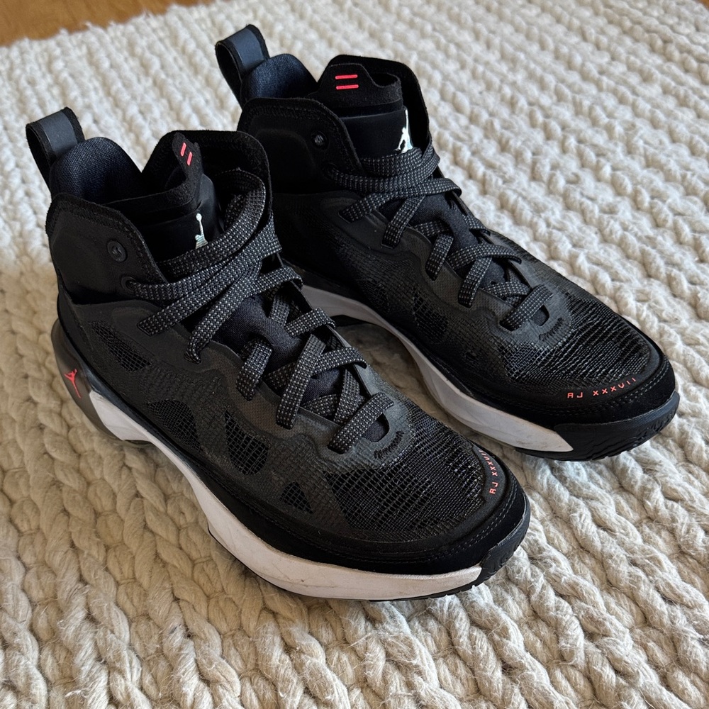 Black Jordan Big Kid Sneakers